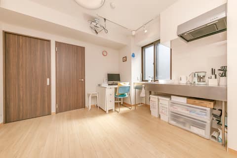 2F [Keikyu Kamata] 5 minutes on foot | Free Wifi | Japanese and Western rooms like luxury hotels | 2LDK45m2 | Up to 5 people | EV available