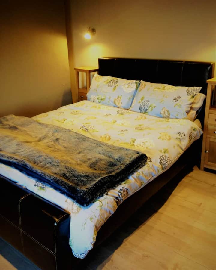 Idite na kat do glavne spavaće sobe koja je okrenuta prema moru