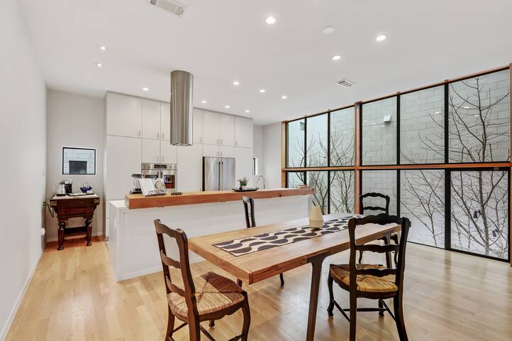 SMU Vibrant Urban Retreat-Center of Dallas +L2 EV gallery image 5