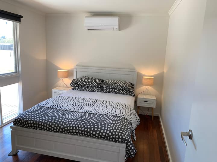 Habitación doble tamaño queen en la planta superior