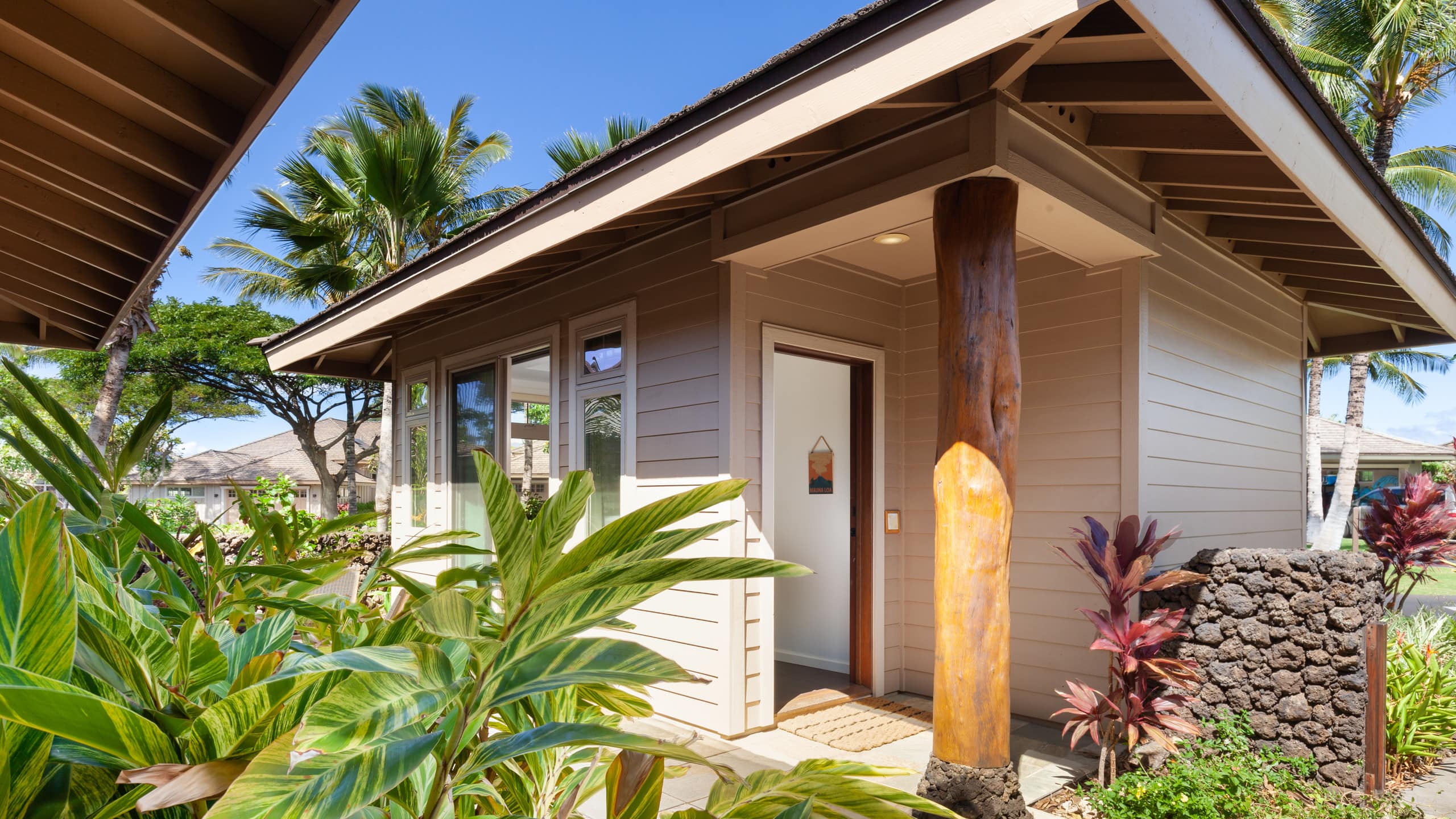 Home in Waimea · ★4.75 · 4 bedrooms · 6 beds · 4.5 baths - Image 42