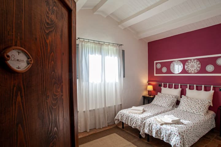 غرفة النوم 2