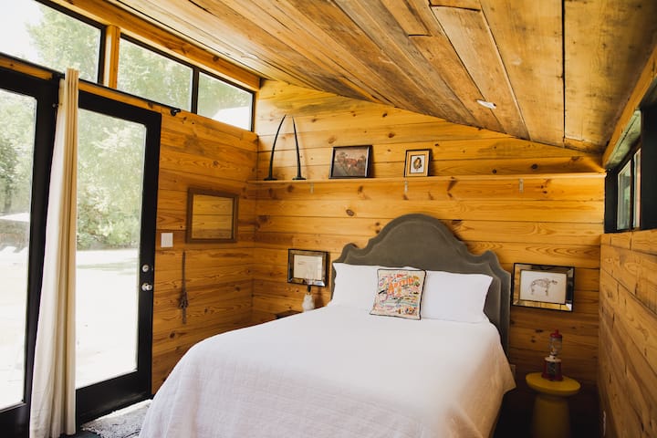 Queen Bed in The Shed. 