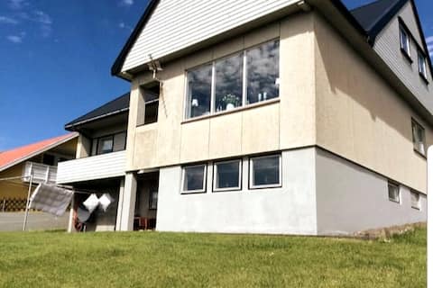 Vágur, Home with a View