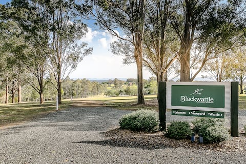 Blackwattle Luxury Sunset Retreat