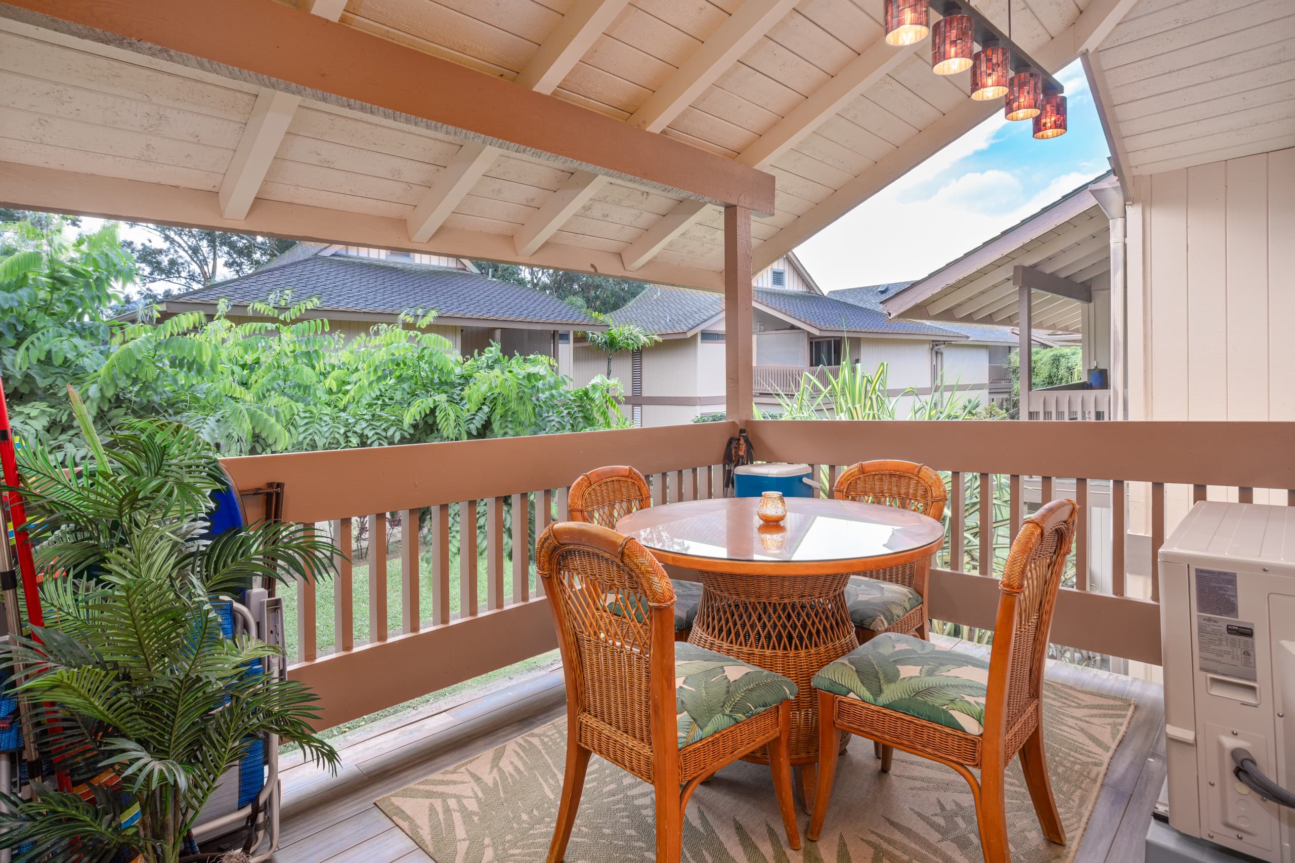 King studio with AC, Lanai, Pool, & Hot Tub - Photo 17