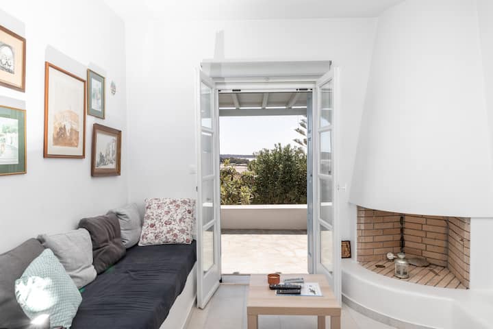 Glyfada Apartment On The Beach - Naxos