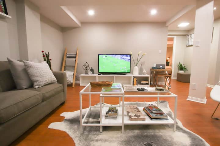 Private & Cozy Suite In Central Mississauga - Mississauga