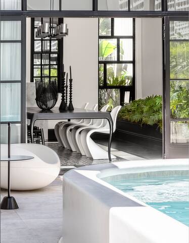 SASA 1866 | Contemporary Heritage Villa gallery image 4