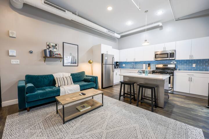 Keyless Entry | Laundry in Unit | Pet Friendly gallery image 5