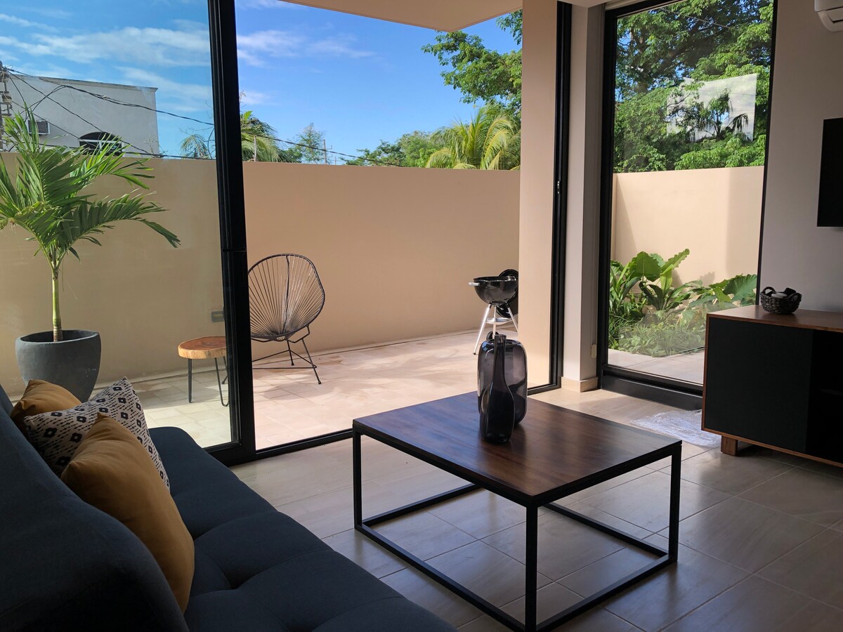 מרפסת פרטית