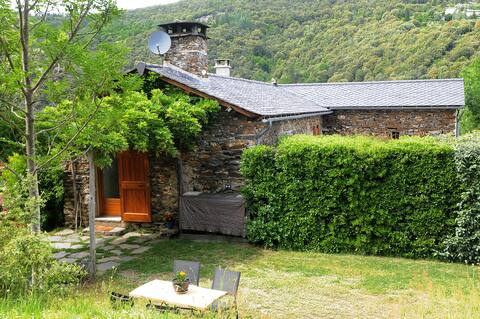 Duo in the heart of the Cévennes