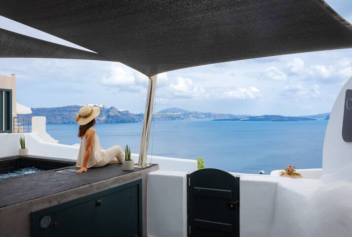 Callista Villa gallery image 3