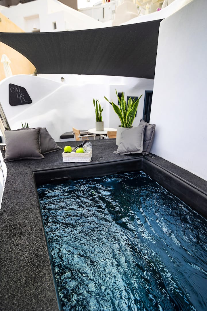 Callista Villa Caves for Rent in Oía, Greece Airbnb