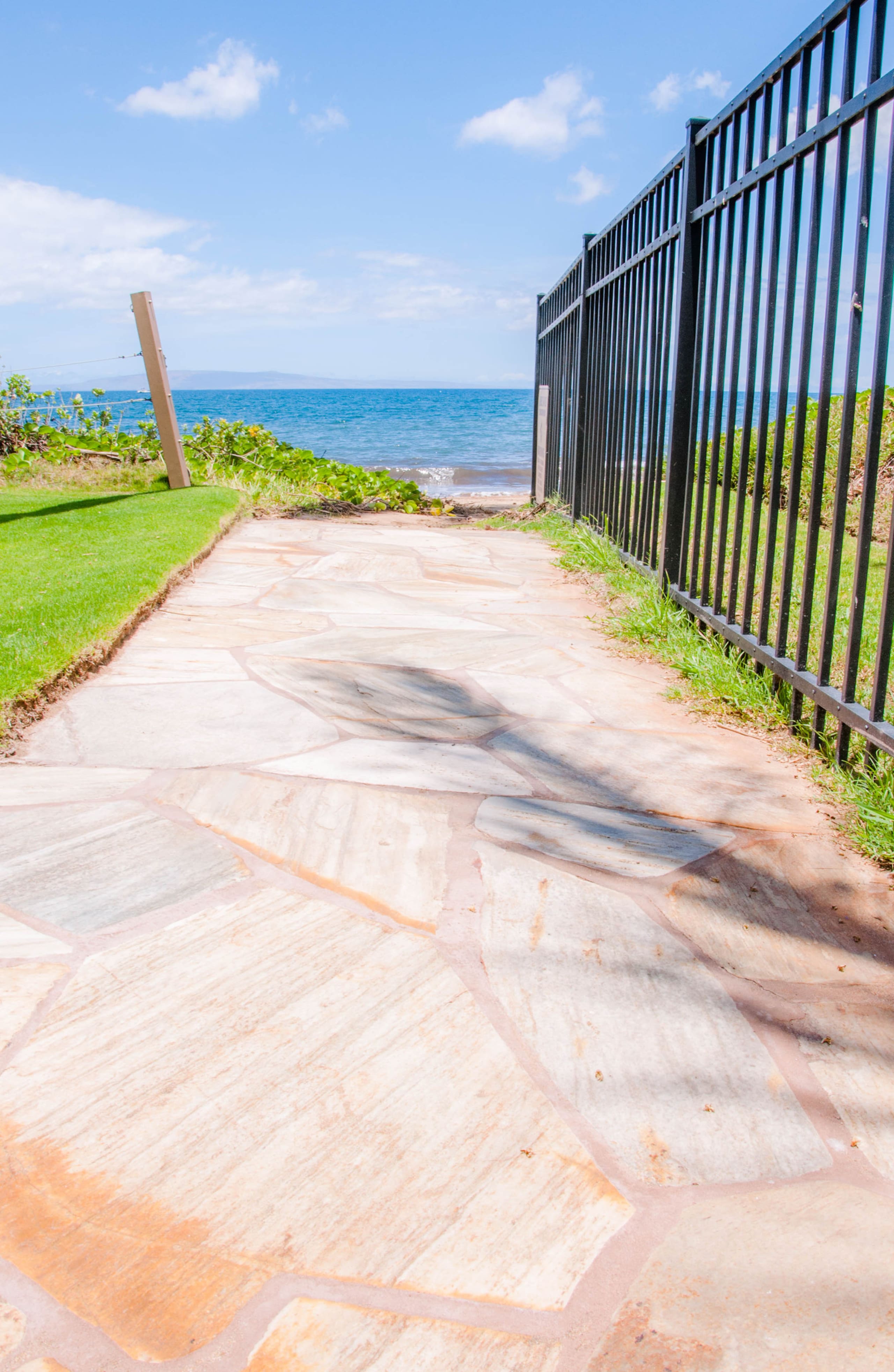 Condo in Kihei · ★4.98 · 1 bedroom · 1 bed · 1 bath - Image 8
