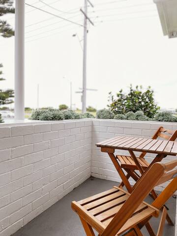 Centrally Located Luxury Retreat