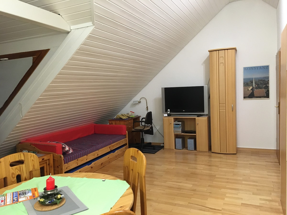 Top Airbnb: Apartment on the sunny hillside in Konstanz