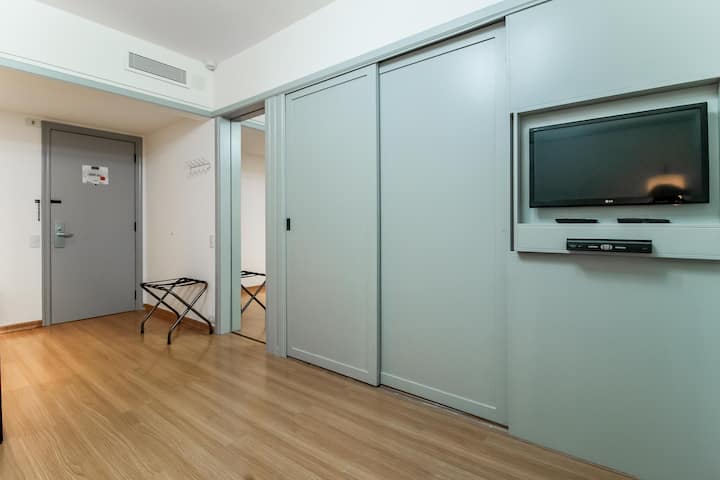 Divisoria, разделяща стаята от останалата част от апартамента