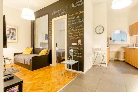 Popular Airbnb listing: St Mary Downtown Apartment SM2 in Gornji Grad Medveščak