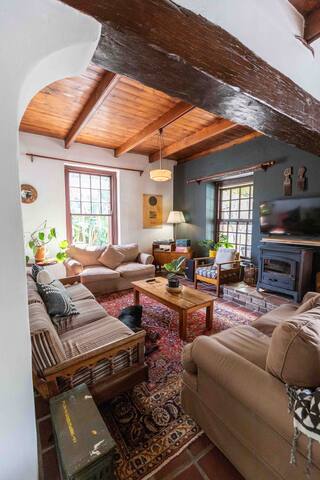 Farm style house with character (Solar Powered) gallery image 2