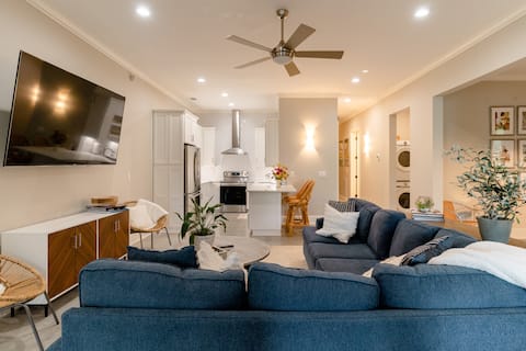 Top Airbnb: Historic Roswell Mid-Century Modern Retreat in Atlanta