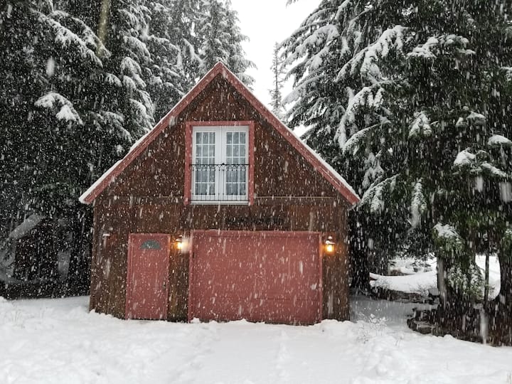 Bandera Vacation Rentals & Homes Washington, United States Airbnb