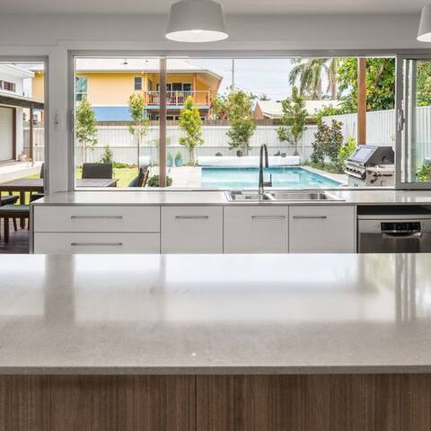 Family friendly beach house gallery image 3