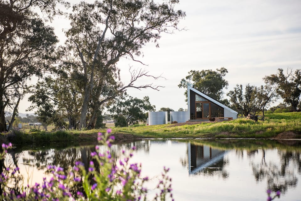 Gawthorne's Hut, an off-grid hut for two, Mudgee, New South Wales, Australia, photo 2 of 10
