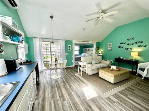 Popular Airbnb listing: Sweet Little Suite in South Yarmouth in South Yarmouth