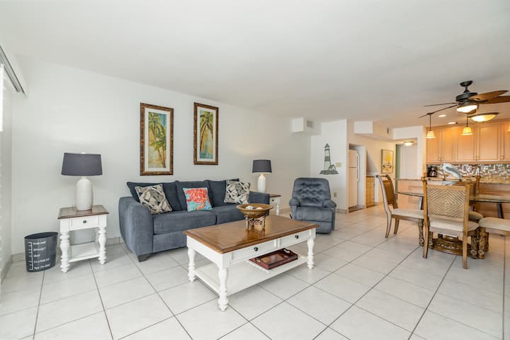 The Sea Salt Villa - Melbourne, FL