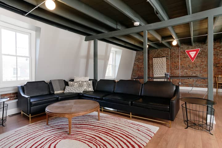 Soulard Little School & Gym - 3 Bed 2 Bath - St. Louis, MO