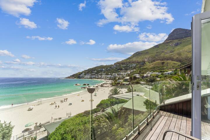 Clifton 4th Bungalow with Ocean Views on the Beach gallery image 4