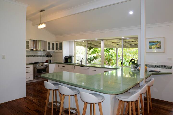 Living The Dream gallery image 4