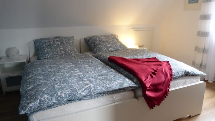 Dormitorio:
las camas también se pueden colocar por separado