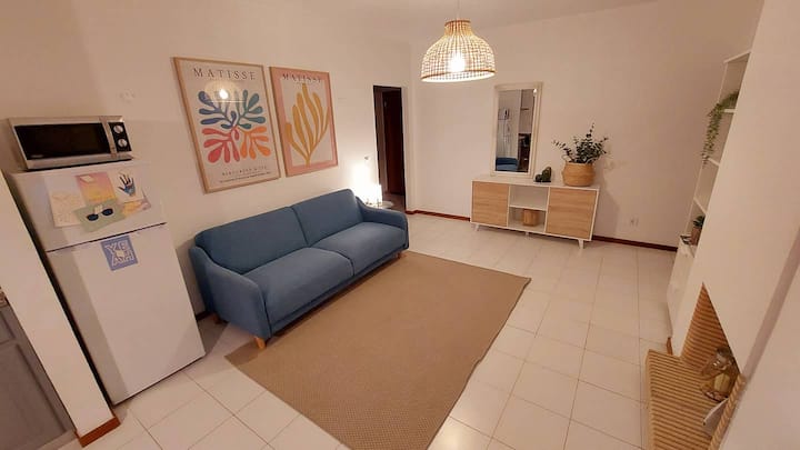 Casa Da Maré: Luminous 2brd Apt - Beach&pool Condo - Portimão