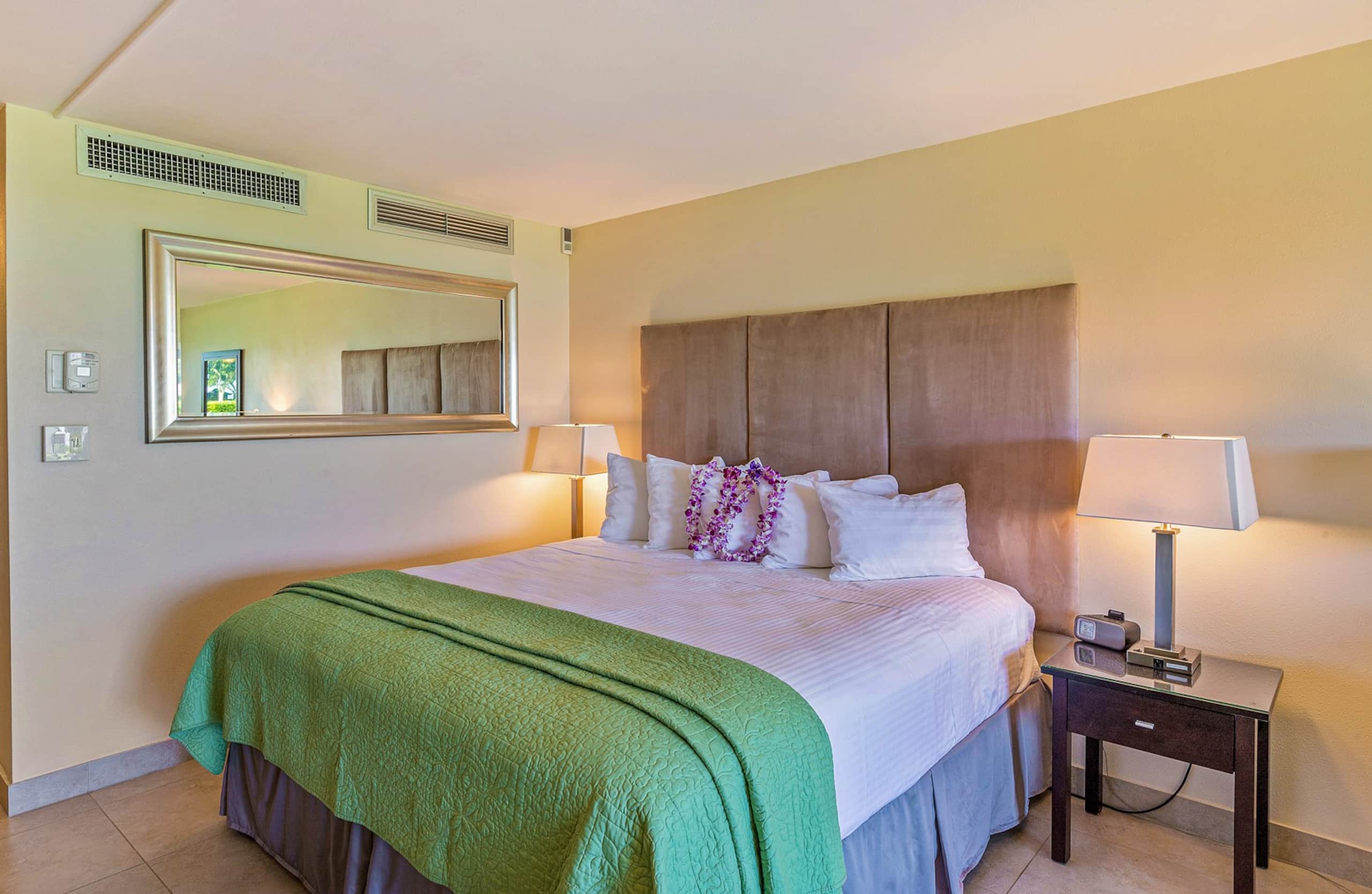 Condo in Lahaina · ★5.0 · Studio · 2 beds · 1 bath - Image 30