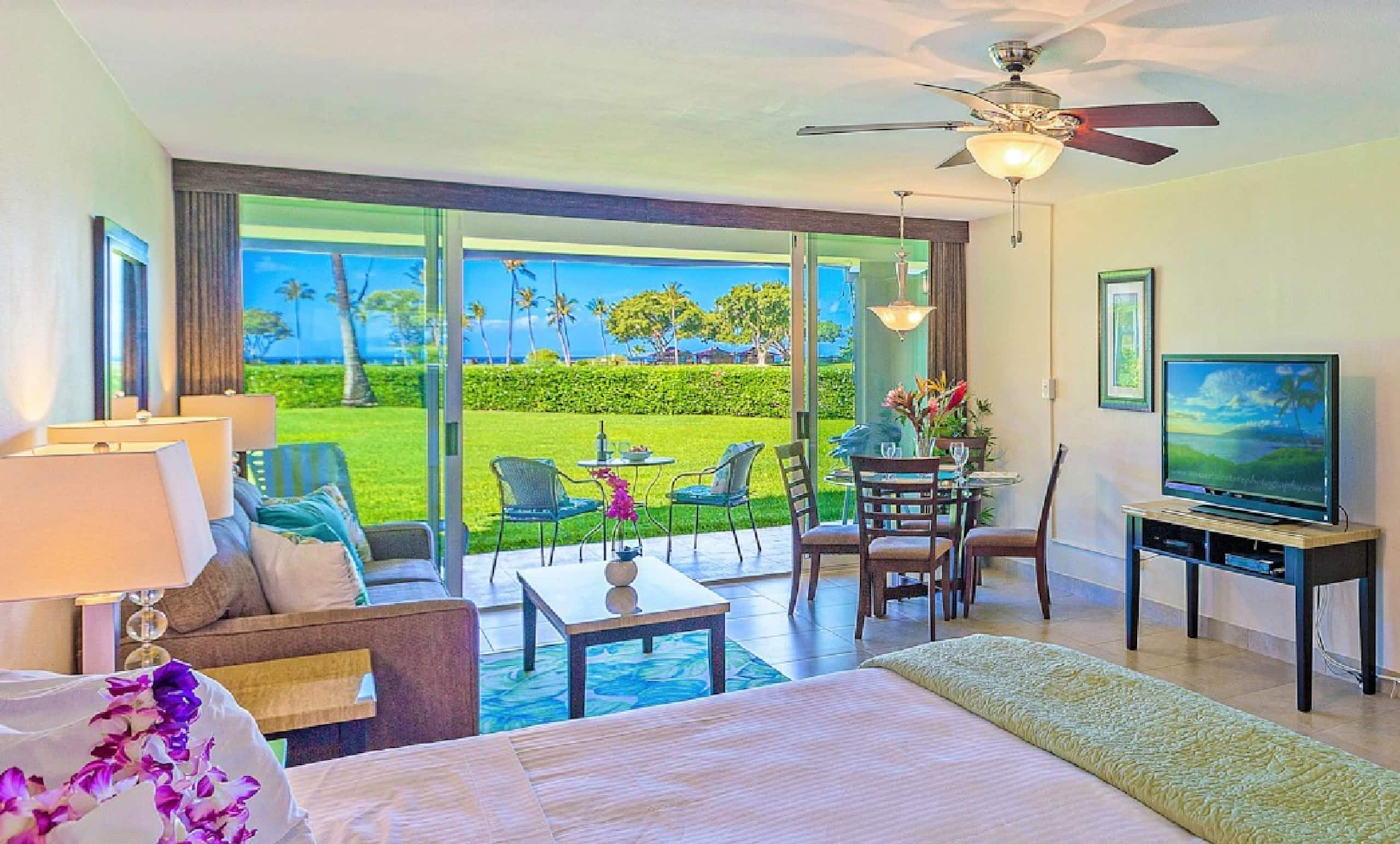 Condo in Lahaina · ★5.0 · Studio · 2 beds · 1 bath - Image 2