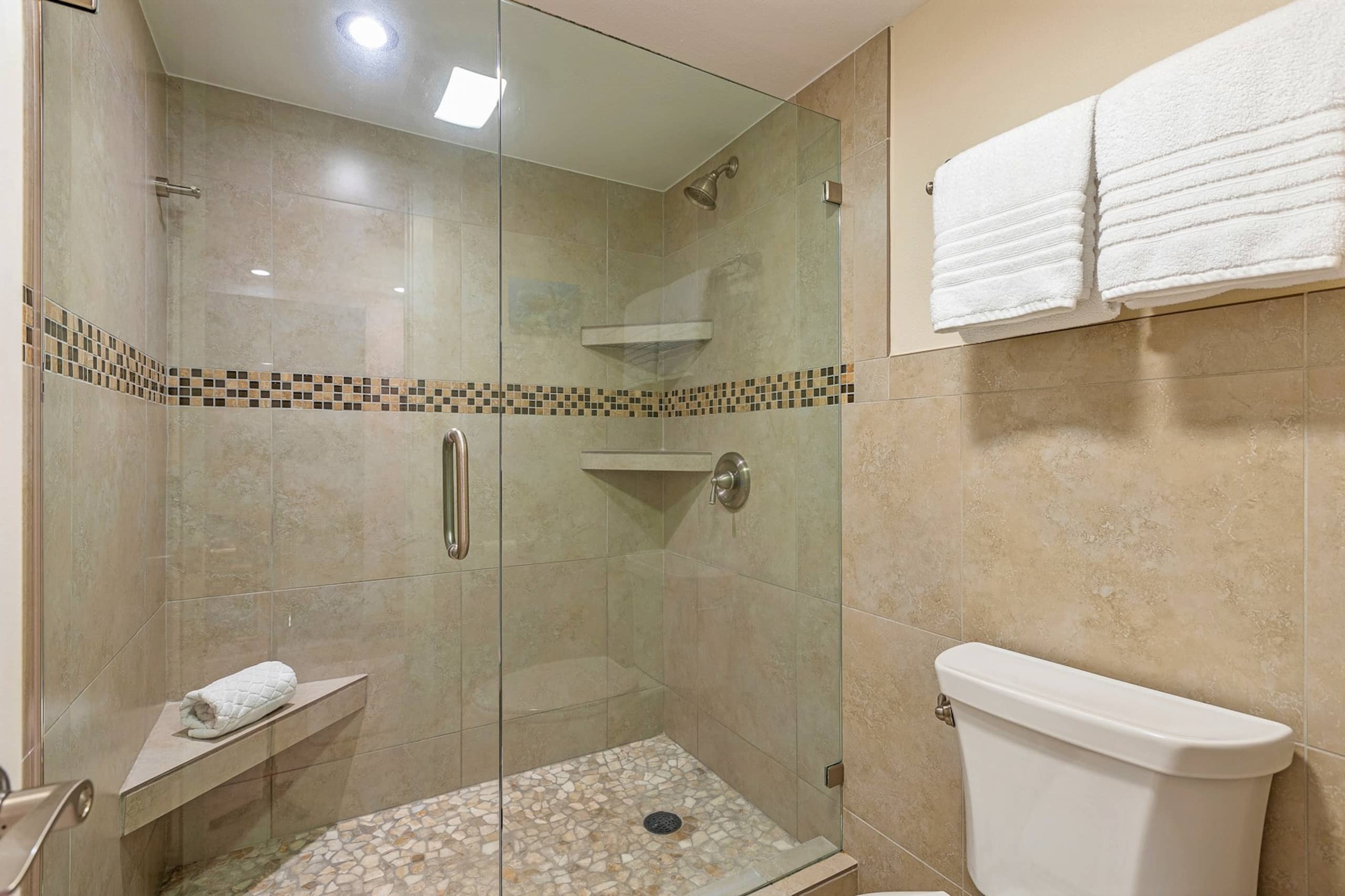 Condo in Lahaina · ★5.0 · Studio · 2 beds · 1 bath - Image 42