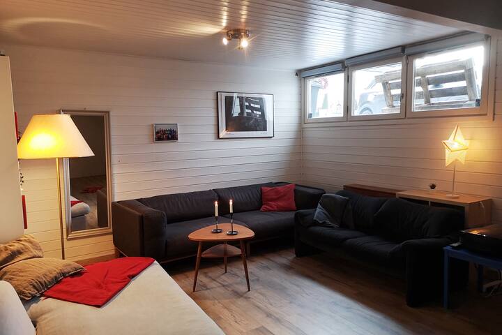 Available Christmas/New year 2025 gallery image 5