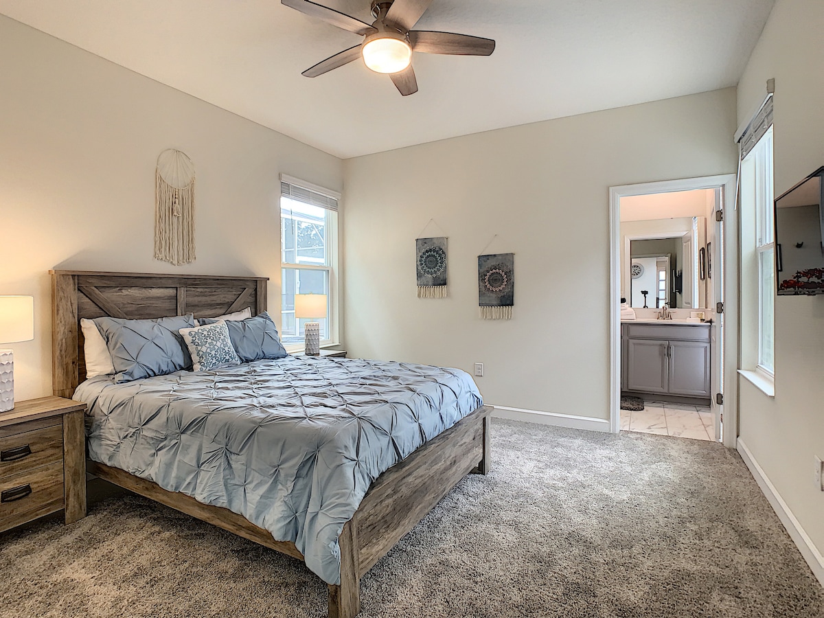 Ghorofa ya chini ya bwana en suite