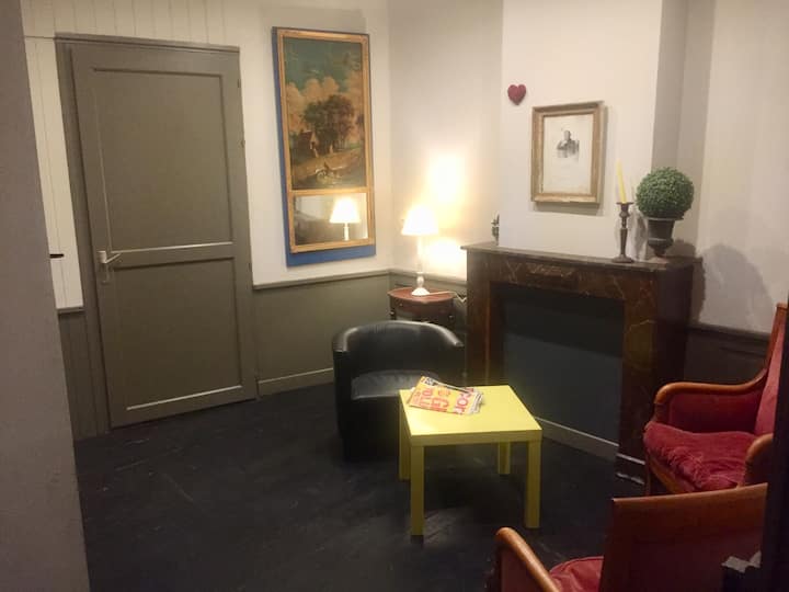 Petit Studio « La Bibliothèque « Centre Ville ! - Cambrai