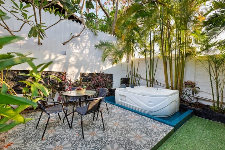 Private Sit-out with Jacuzzi for each Cottage