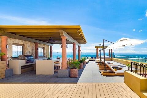 Villa La Estancia RN Beachfront Penthouse