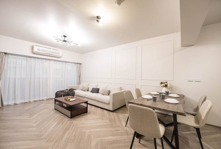 YJ【三房兩衛】一層兩戶/國父紀念館捷運步行3分/客廳採光/前後陽台/免追垃圾車/精品雙衛 gallery image 3