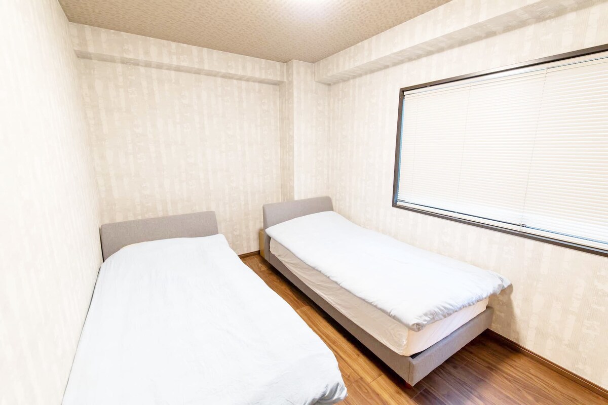 ■ אנגלית [חדר שינה ➁] 2 מיטות יחיד｜■ סינית מסורתית [חדר שינה ②] מיטת יחיד × 2｜■ סינית פשוטה [חדר שינה ②] מיטת יחיד × 2