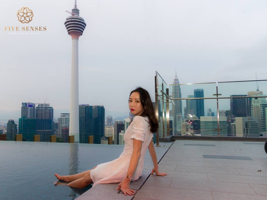Sky Pool With Kl Tower Ceylonz Suite Five Senses Serviced Apartments For Rent In Kuala Lumpur Federal Territory Of Kuala Lumpur Malaysia