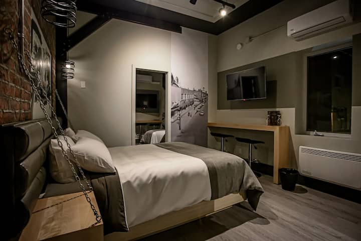Lac Des Cinq Boutiques Hotels A Louer A Shawinigan Quebec Canada Airbnb