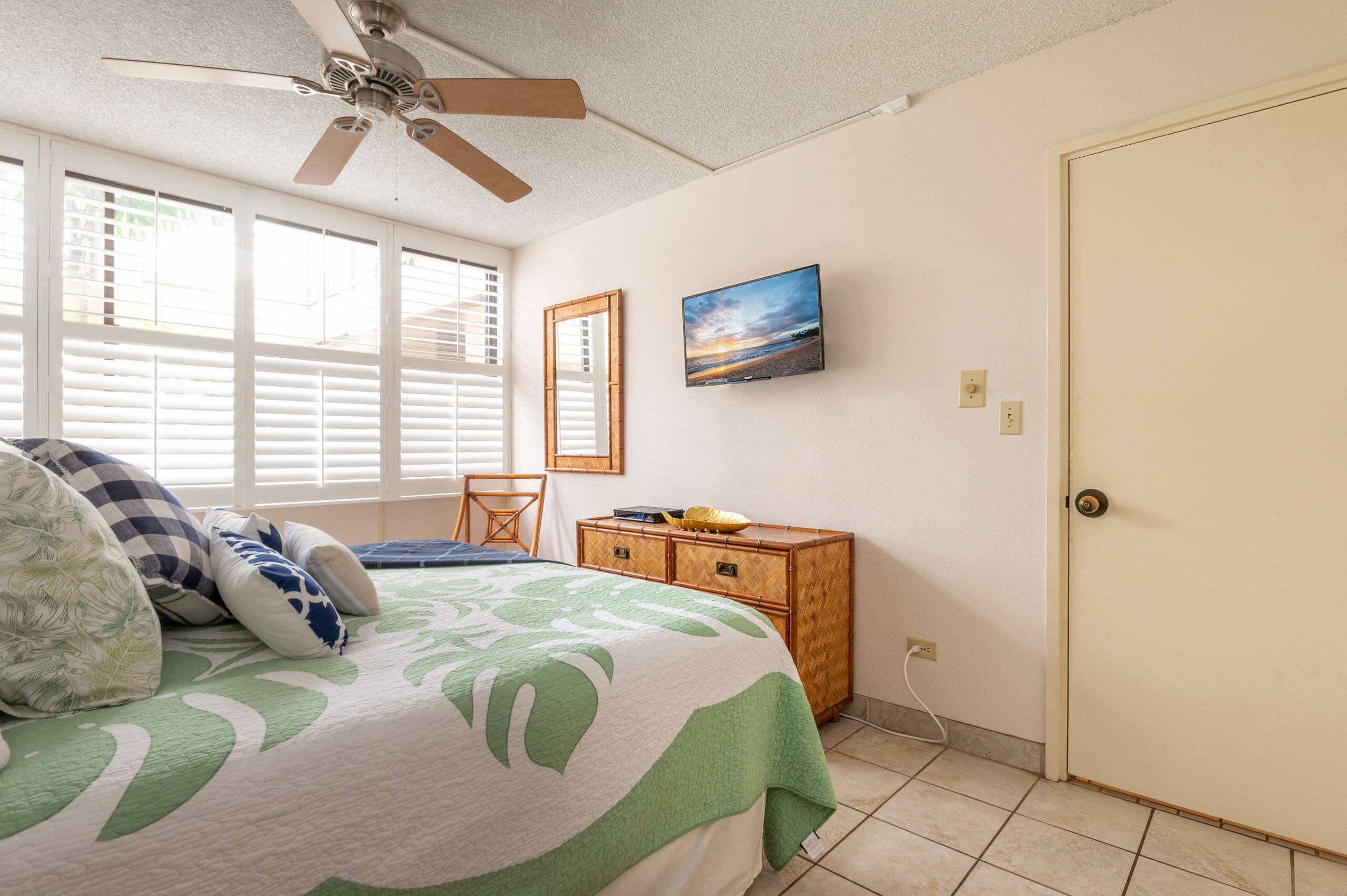 Condo in Kihei · ★4.97 · 1 bedroom · 2 beds · 2 baths - Image 25