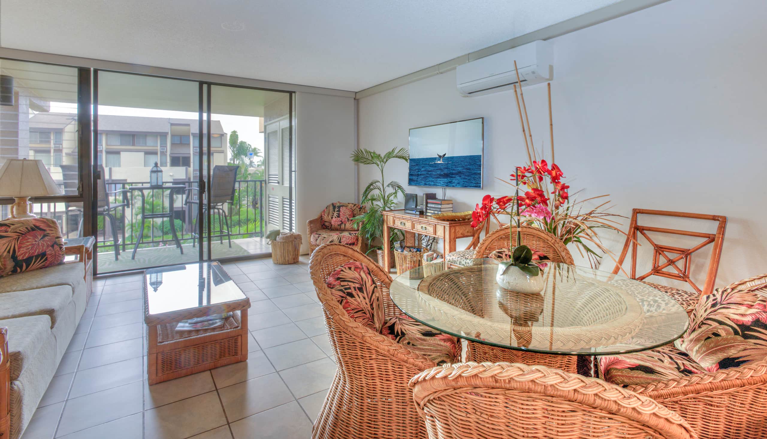 Condo in Kihei · ★4.97 · 1 bedroom · 2 beds · 2 baths - Image 6