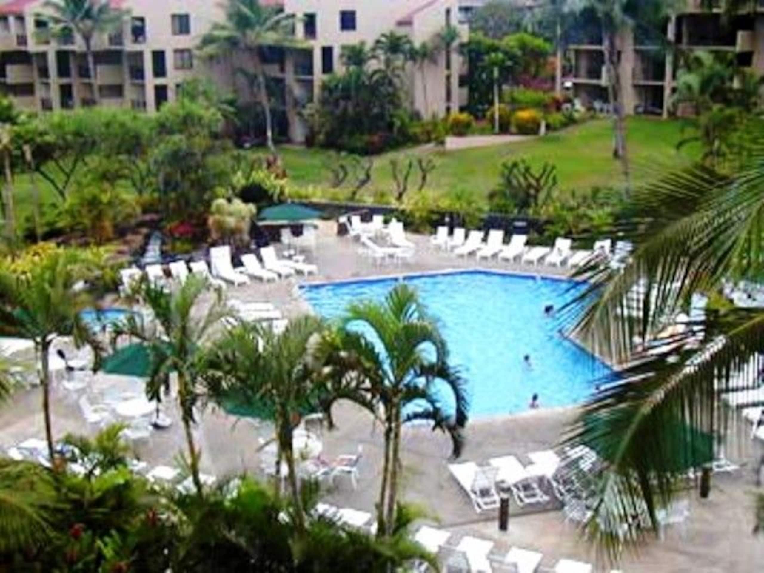 Condo in Kihei · ★4.97 · 1 bedroom · 2 beds · 2 baths - Image 57